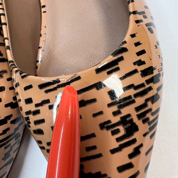 Loeffler Randall Patent Leather Printed Flats Tan Black Pointed Toe Size 8.5 - Picture 15 of 16